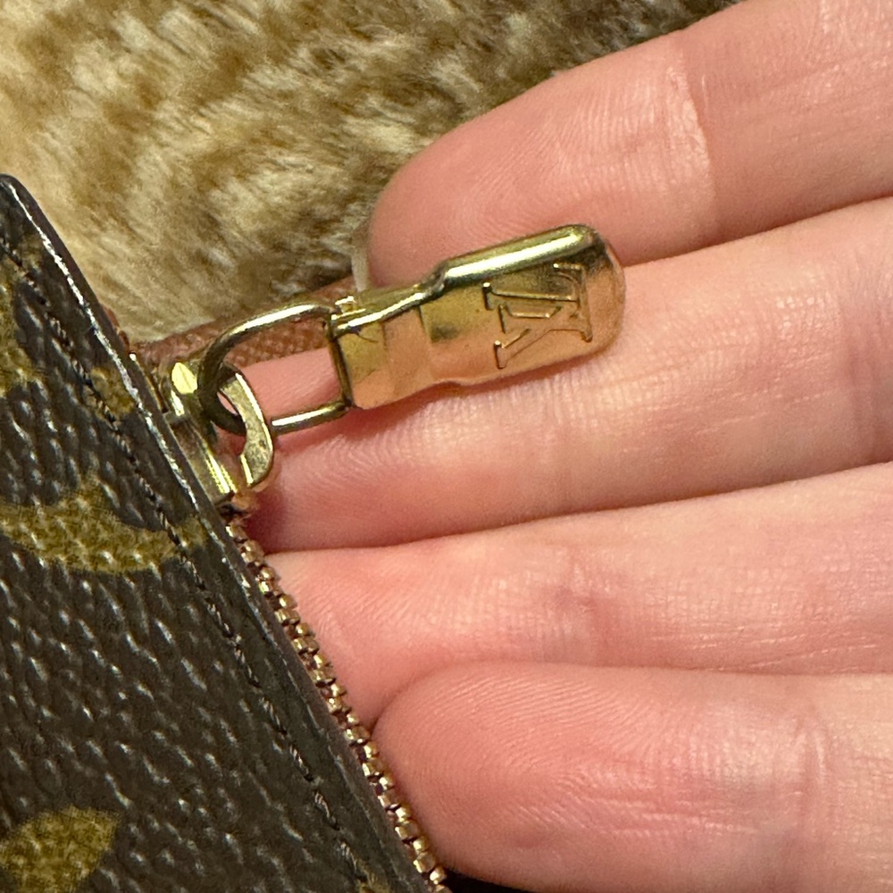 Louis Vuitton Monogram Wallet• New & Immaculate Condition - Picture 8 of 10
